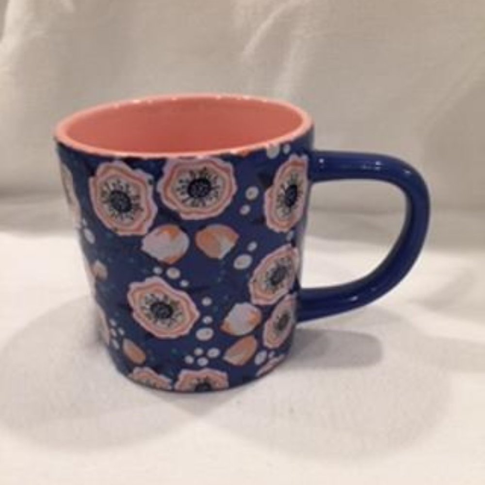 NAVY BLUE/PEACH FLORAL DESIGN COFFEE MUG